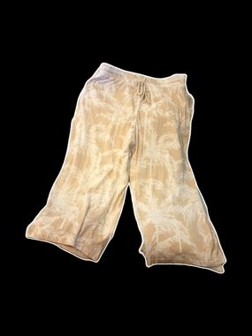 Belle By Kim Gravel Original Cropped Pants In Sand Color And Palm Tree Print